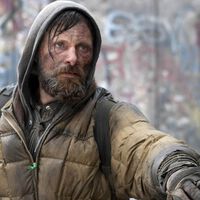 Si no puedes esperar por The Last of Us, esta película de Viggo Mortensen basada en una exitosa novela es lo que buscas y está disponible en varias plataformas 